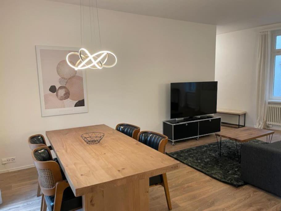 Elegant 2Br Apartment - Canal3 ซูริก ภายนอก รูปภาพ